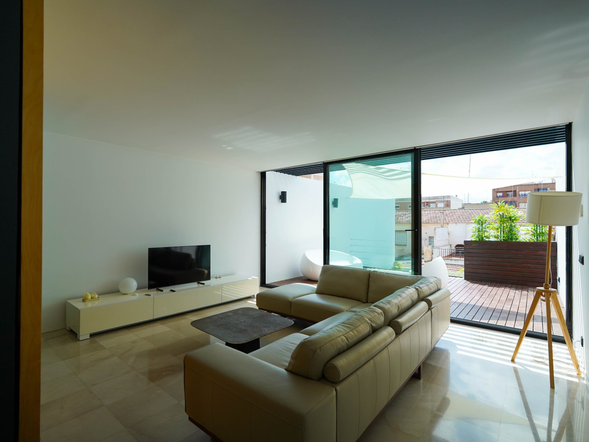 4 Bed Townhouse for sale in Almoradi Costa Blanca, Alicante, Spain