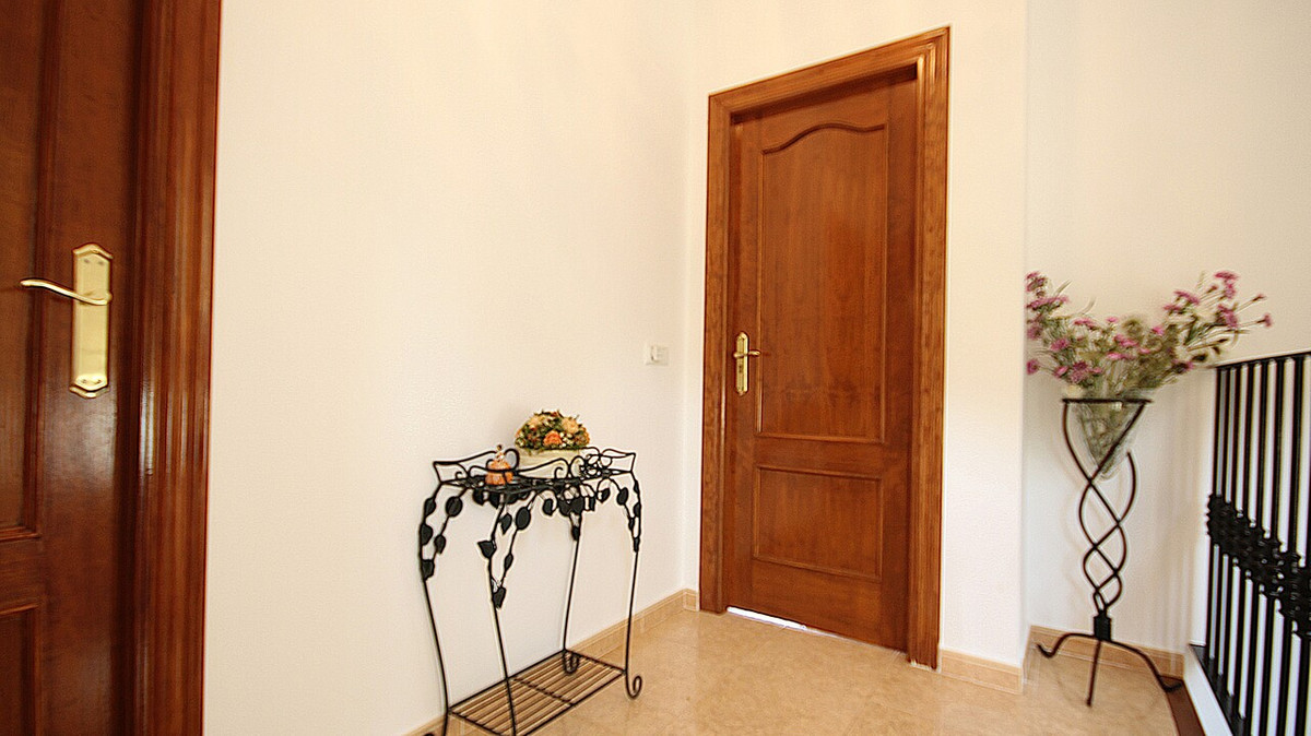3 Bed Townhouse for sale in Sagra Costa Blanca, Alicante, Spain