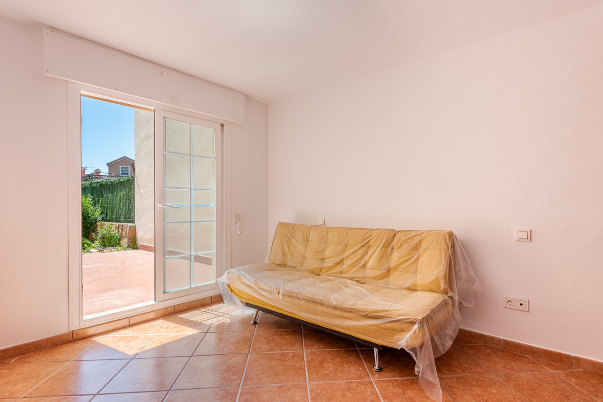 Se vende Villa - Chalet de 5 dormitorios en Costa Del Sol, Málaga, España