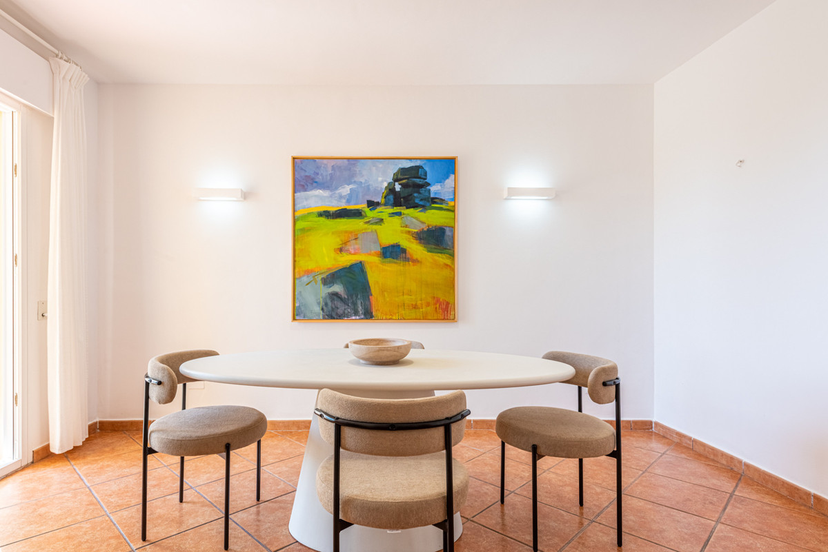 Se vende Villa - Chalet de 5 dormitorios en Costa Del Sol, Málaga, España