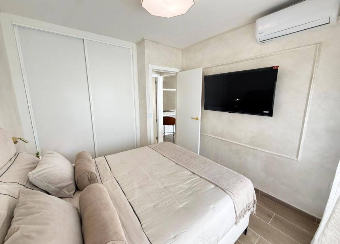 2 Bed Apartment for sale in Torrevieja Costa Blanca, Alicante, Spain