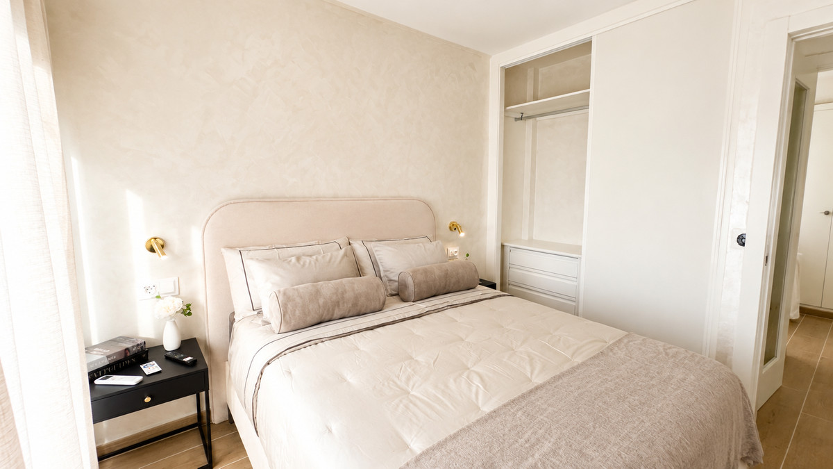 2 Bed Apartment for sale in Torrevieja Costa Blanca, Alicante, Spain