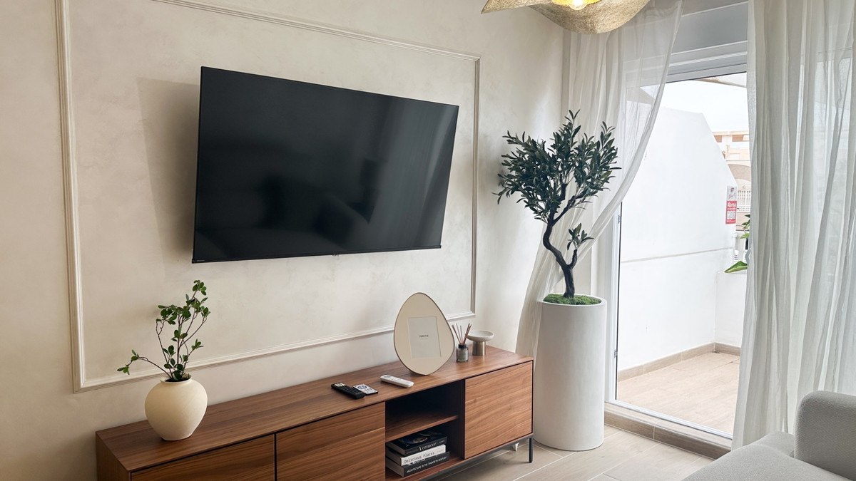2 Bed Apartment for sale in Torrevieja Costa Blanca, Alicante, Spain