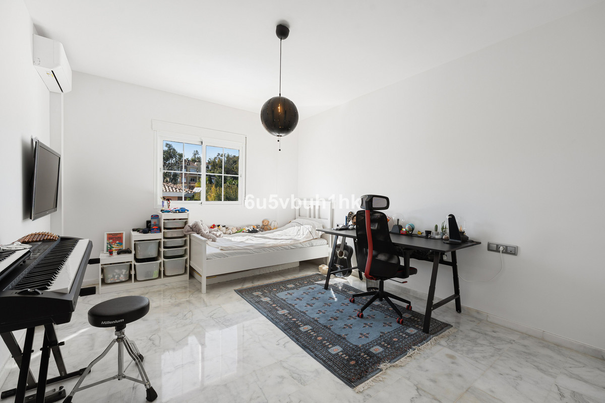 Se vende Adosada de 4 dormitorios en Costa Del Sol, Málaga, España