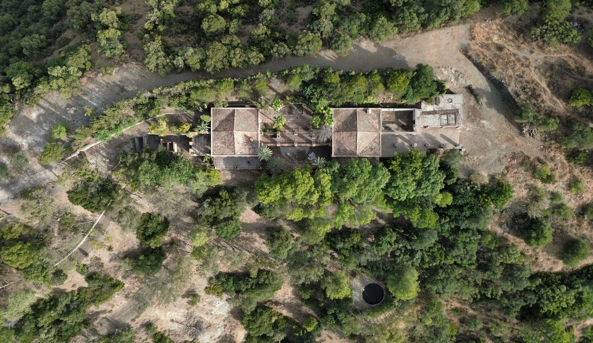 Se vende Villa - Chalet de 6 dormitorios en Costa Del Sol, Málaga, España