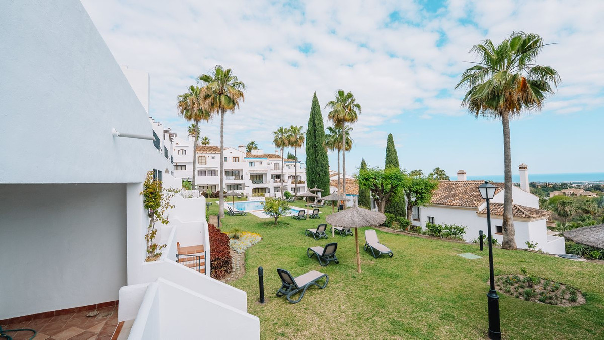 3 Bed Townhouse for sale in Benahavís Costa Del Sol, Málaga, Spain