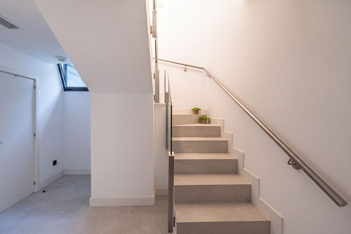 Se vende Dúplex de 3 dormitorios en Costa Del Sol, Málaga, España