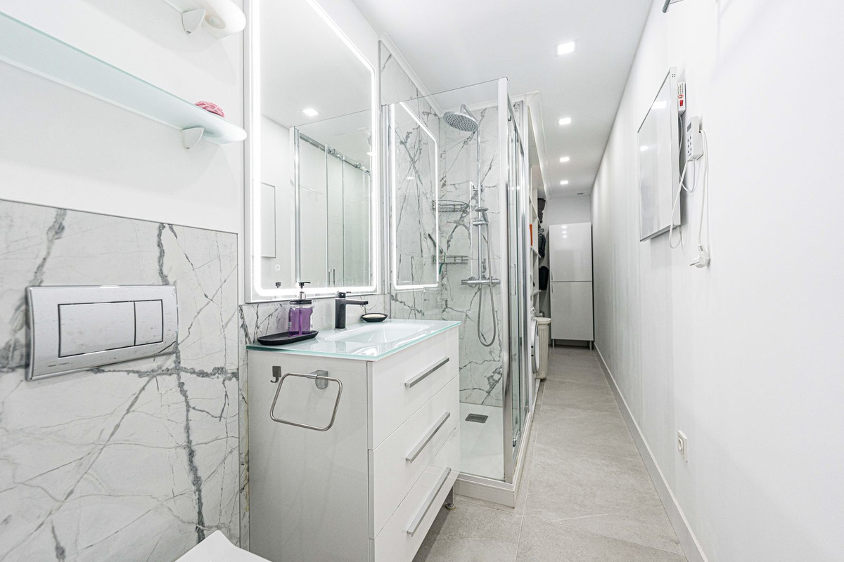 Se vende Dúplex de 3 dormitorios en Costa Del Sol, Málaga, España