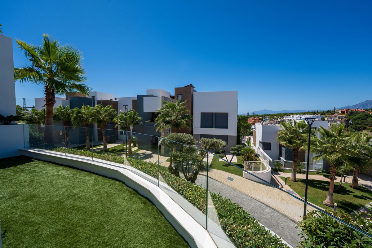 Se vende Dúplex de 3 dormitorios en Costa Del Sol, Málaga, España
