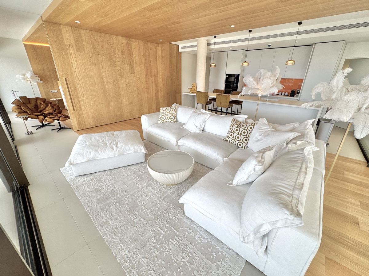 Se vende Apartamento Planta Baja de 3 dormitorios en Costa Del Sol, Málaga, España