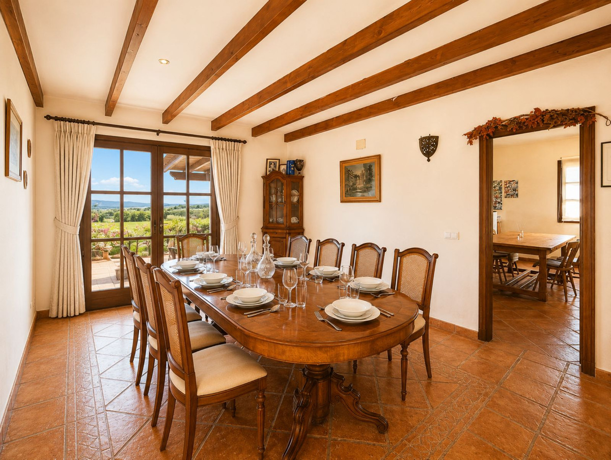Se vende Finca - Cortijo de 4 dormitorios en Costa Del Sol, Málaga, España
