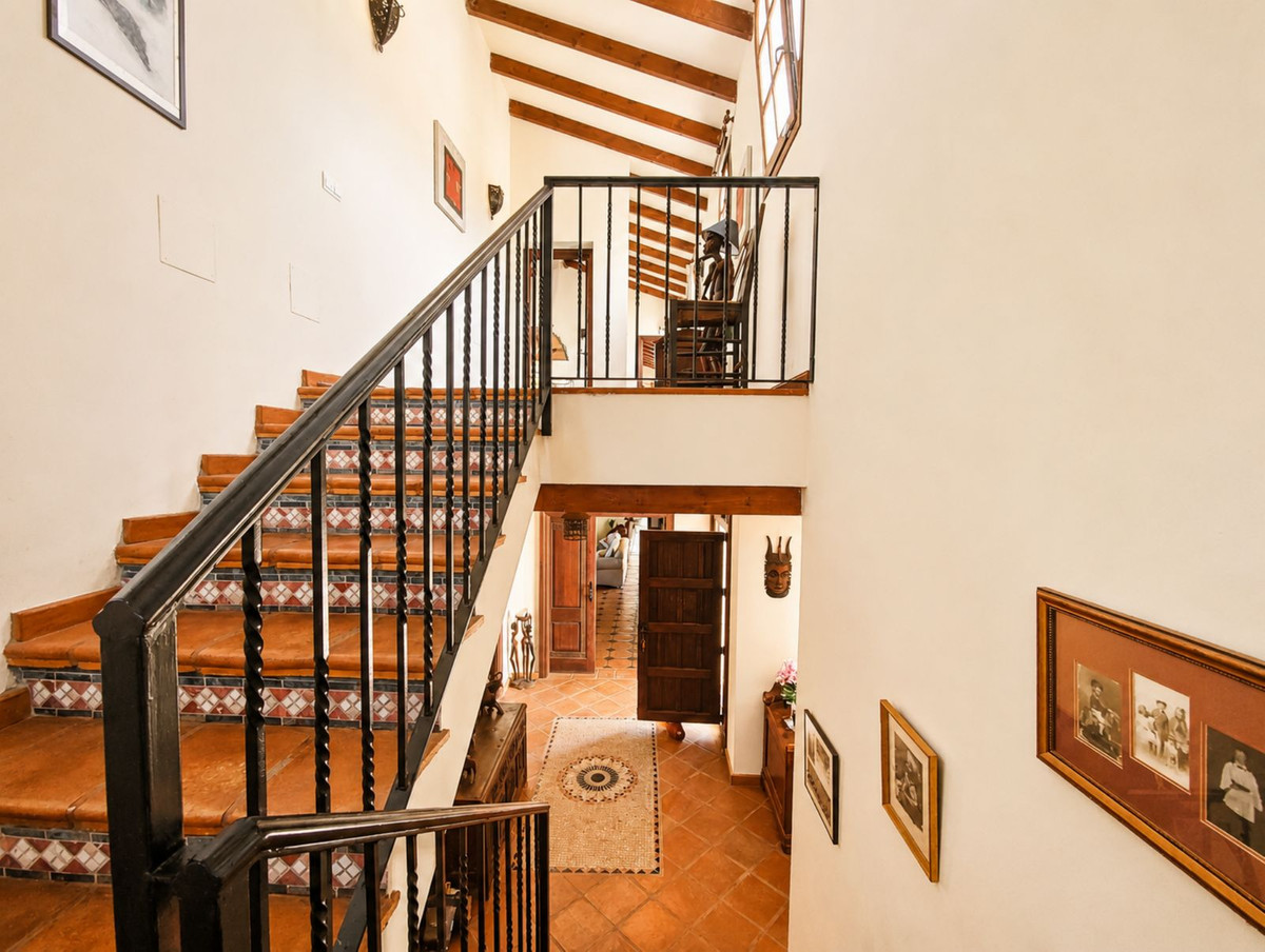 Se vende Finca - Cortijo de 4 dormitorios en Costa Del Sol, Málaga, España