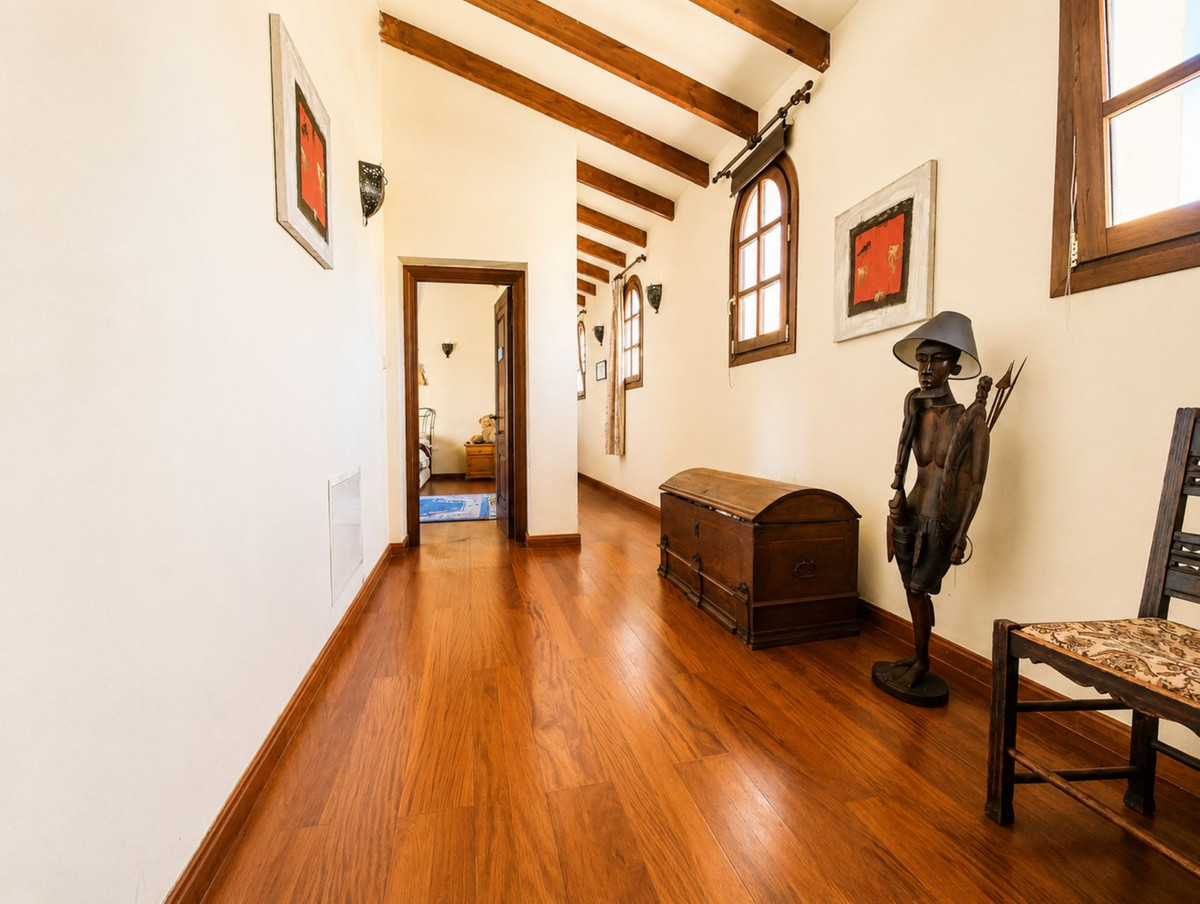 Se vende Finca - Cortijo de 4 dormitorios en Costa Del Sol, Málaga, España