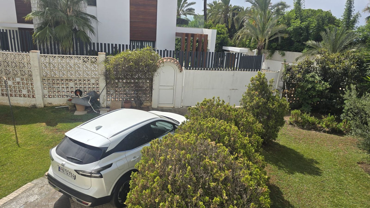 Se vende Villa - Chalet de 2 dormitorios en Costa Del Sol, Málaga, España