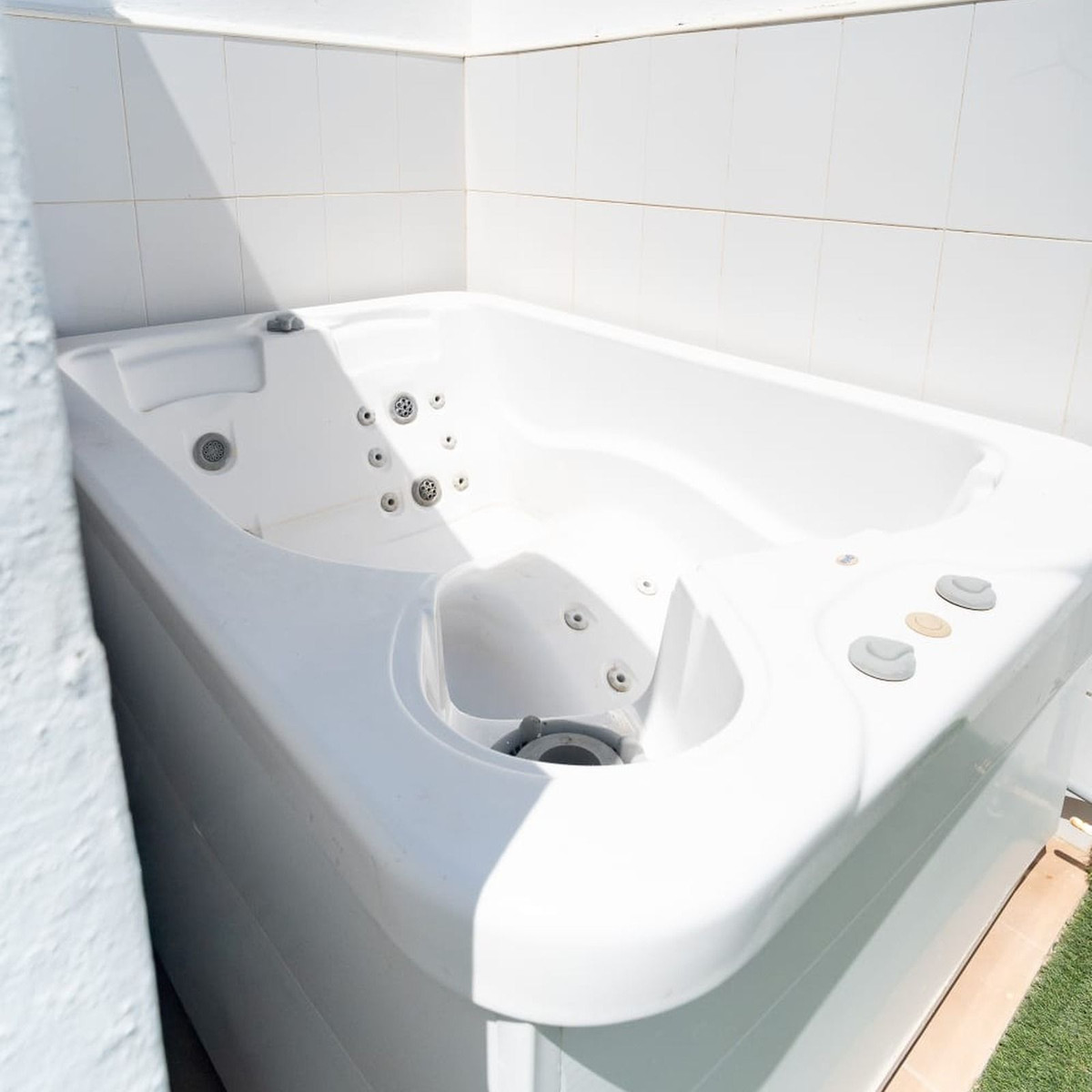3 Bed Apartment for sale in La Cala De Mijas Costa Del Sol, Málaga, Spain