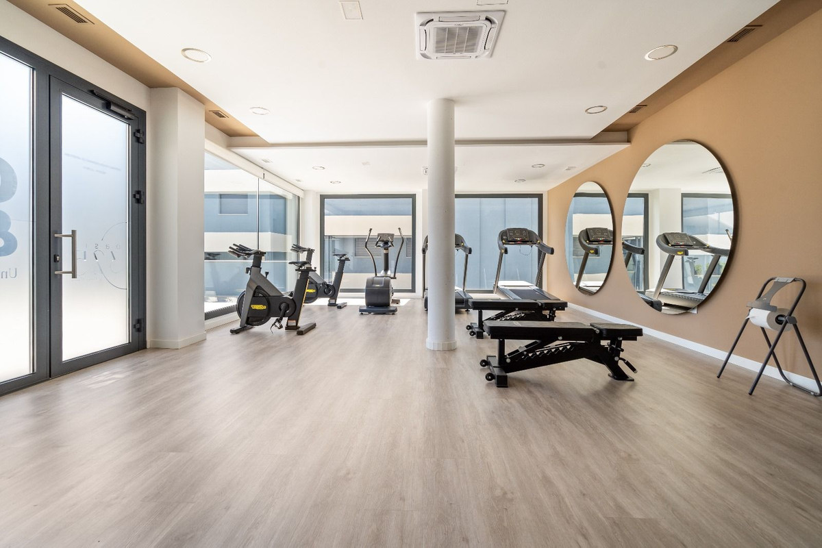 3 Bed Apartment for sale in Selwo Costa Del Sol, Málaga, Spain