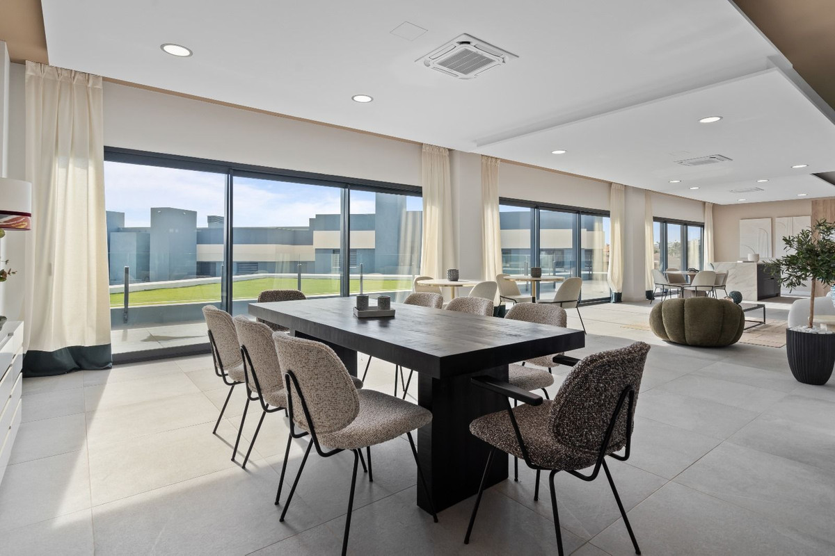 3 Bed Apartment for sale in Selwo Costa Del Sol, Málaga, Spain