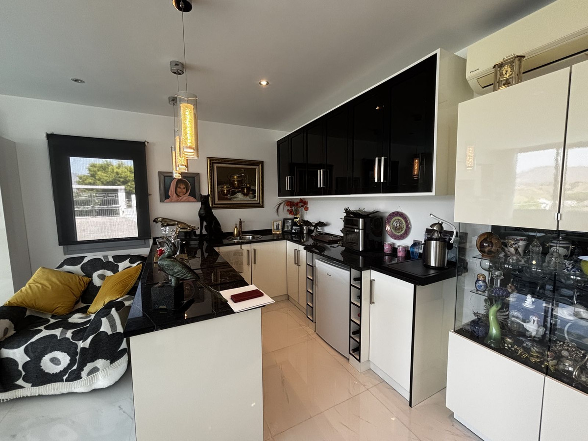 3 Bed Townhouse for sale in La Cala Golf Costa Del Sol, Málaga, Spain