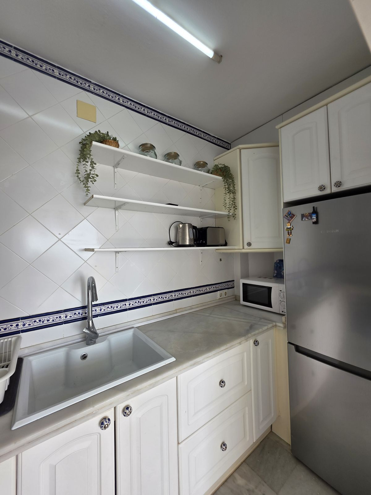 Se vende Apartamento Planta Media de 2 dormitorios en Costa Del Sol, Málaga, España