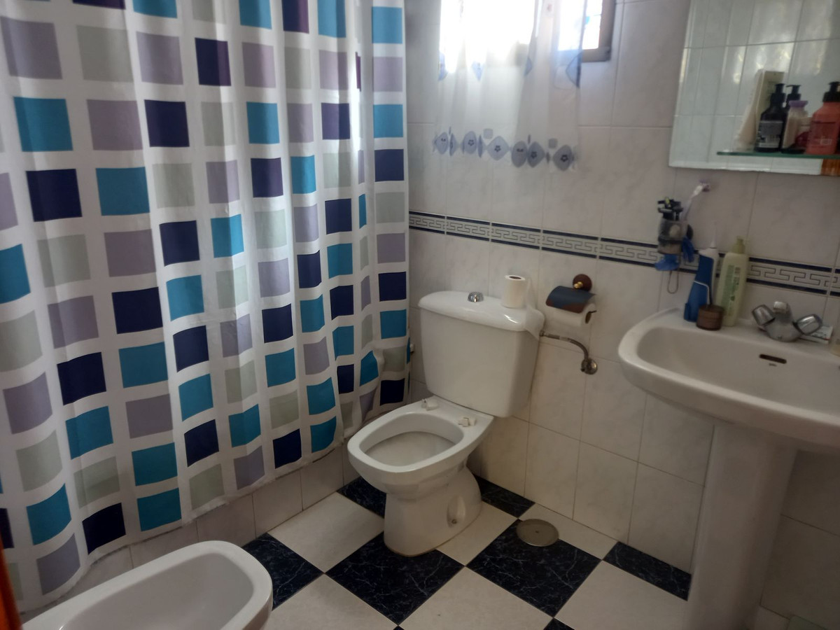 4 Bed Townhouse for sale in Estepona Costa Del Sol, Málaga, Spain