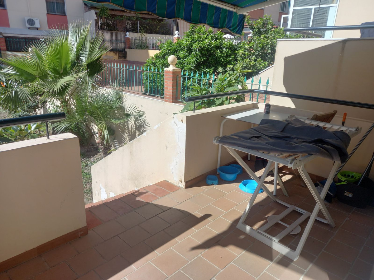 4 Bed Townhouse for sale in Estepona Costa Del Sol, Málaga, Spain