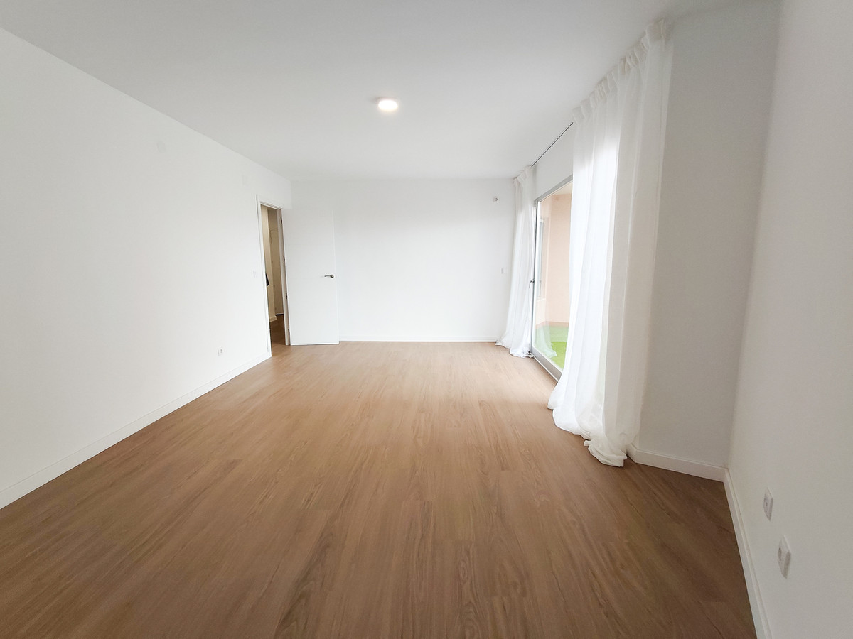 Se vende Apartamento Planta Baja de 3 dormitorios en Costa Blanca, Alicante, España