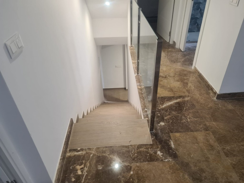 5 Bed Townhouse for sale in La Nucia Costa Blanca, Alicante, Spain