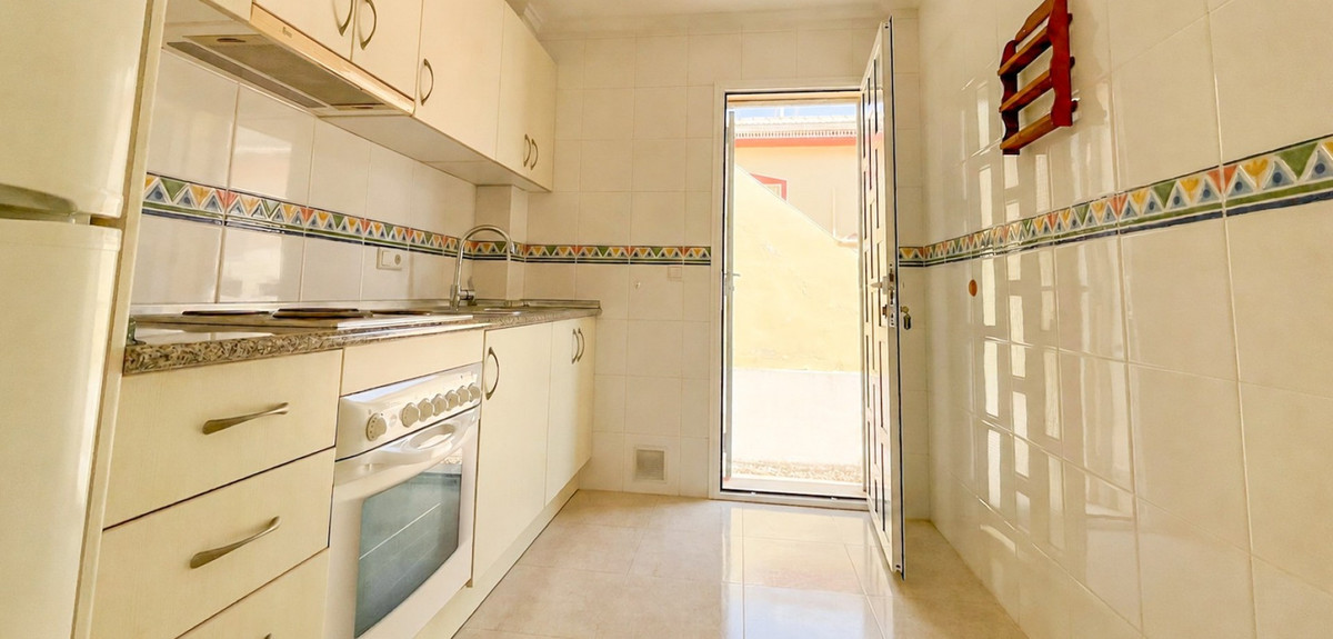 3 Bed Townhouse for sale in Dona Pepa Costa Blanca, Alicante, Spain