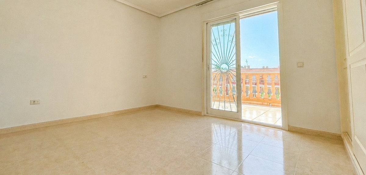 3 Bed Townhouse for sale in Dona Pepa Costa Blanca, Alicante, Spain