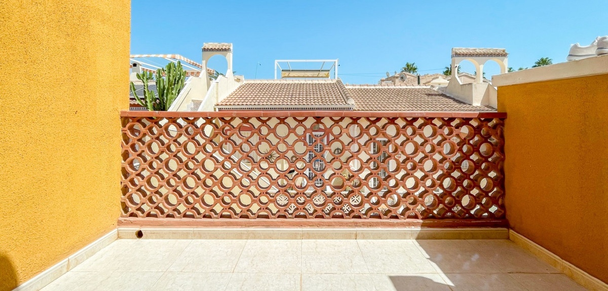 3 Bed Townhouse for sale in Dona Pepa Costa Blanca, Alicante, Spain