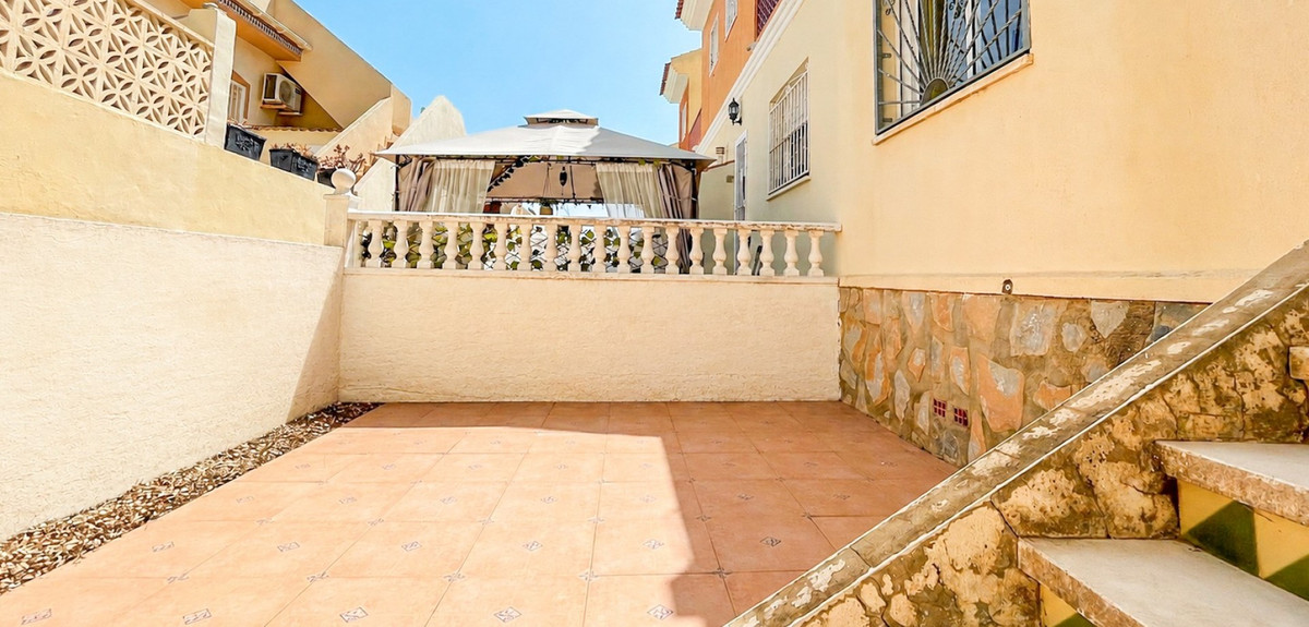 3 Bed Townhouse for sale in Dona Pepa Costa Blanca, Alicante, Spain