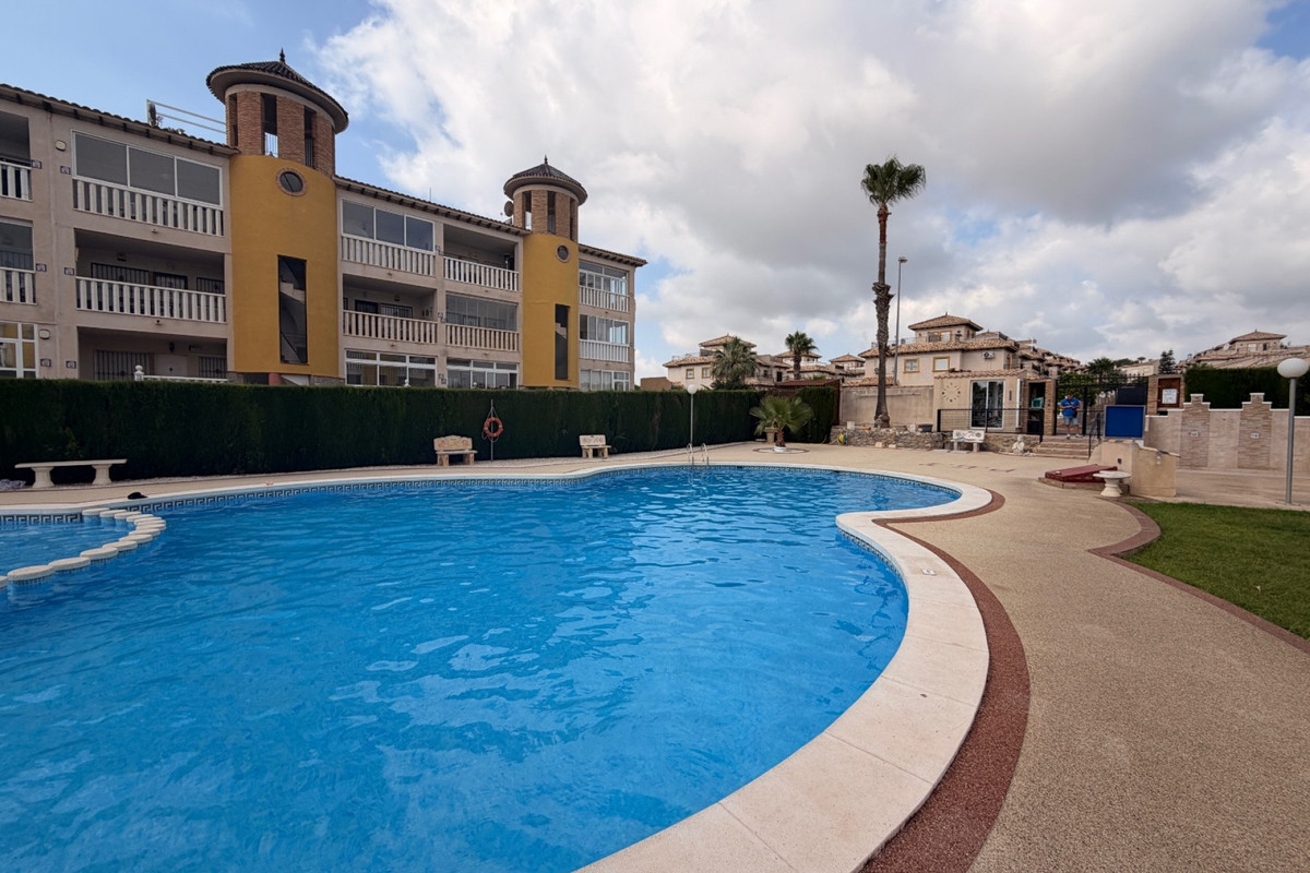 2 Bed Apartment for sale in Orihuela Costa Costa Blanca, Alicante, Spain