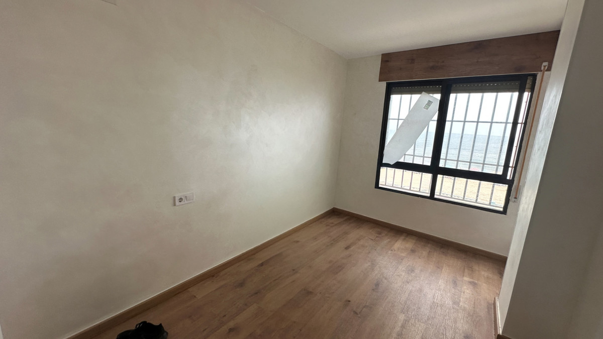 2 Bed Apartment for sale in Playa De Los Locos Costa Blanca, Alicante, Spain