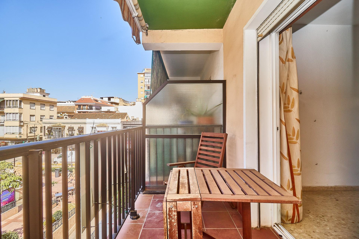 3 Bed Apartment for sale in Fuengirola Costa Del Sol, Málaga, Spain