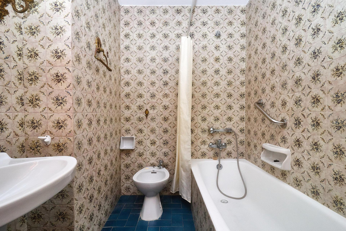 3 Bed Apartment for sale in Fuengirola Costa Del Sol, Málaga, Spain