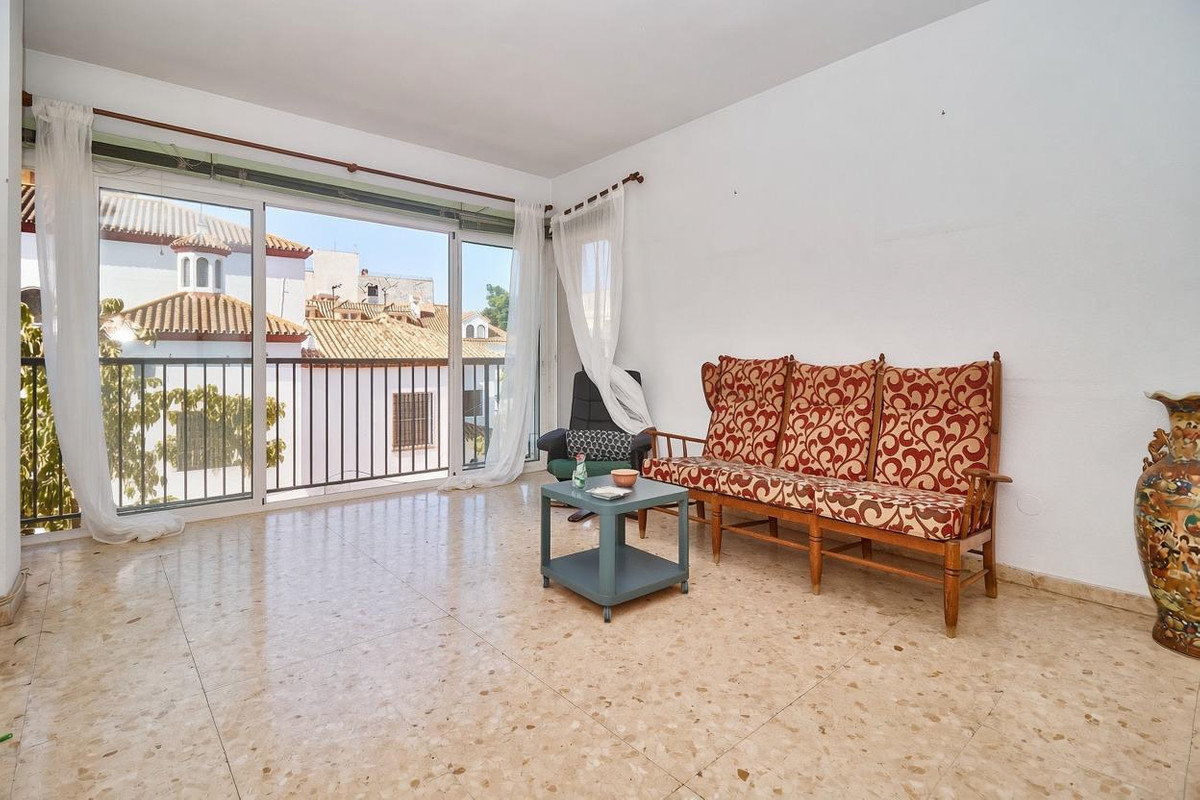 3 Bed Apartment for sale in Fuengirola Costa Del Sol, Málaga, Spain
