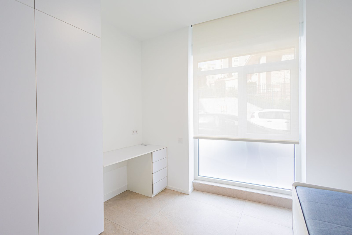 2 Bed Apartment for sale in Alicante Costa Blanca, Alicante, Spain