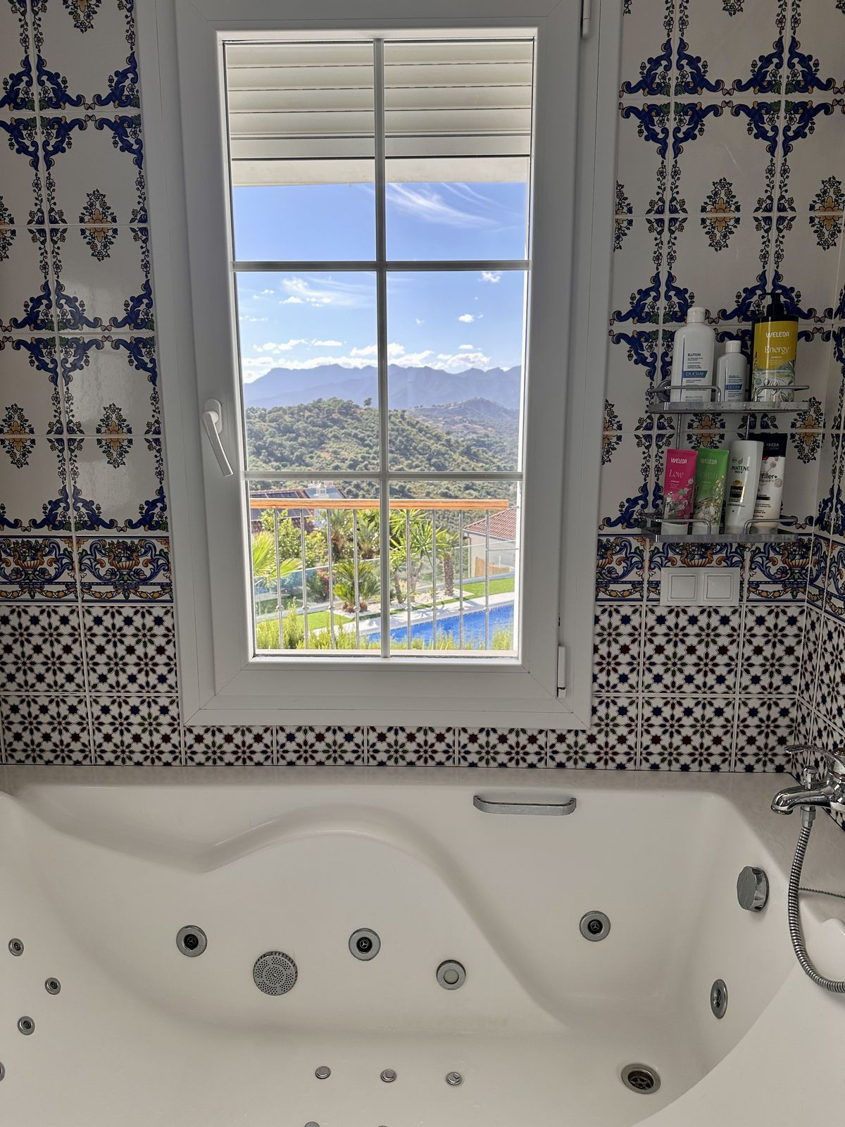 Se vende Adosada de 5 dormitorios en Costa Del Sol, Málaga, España