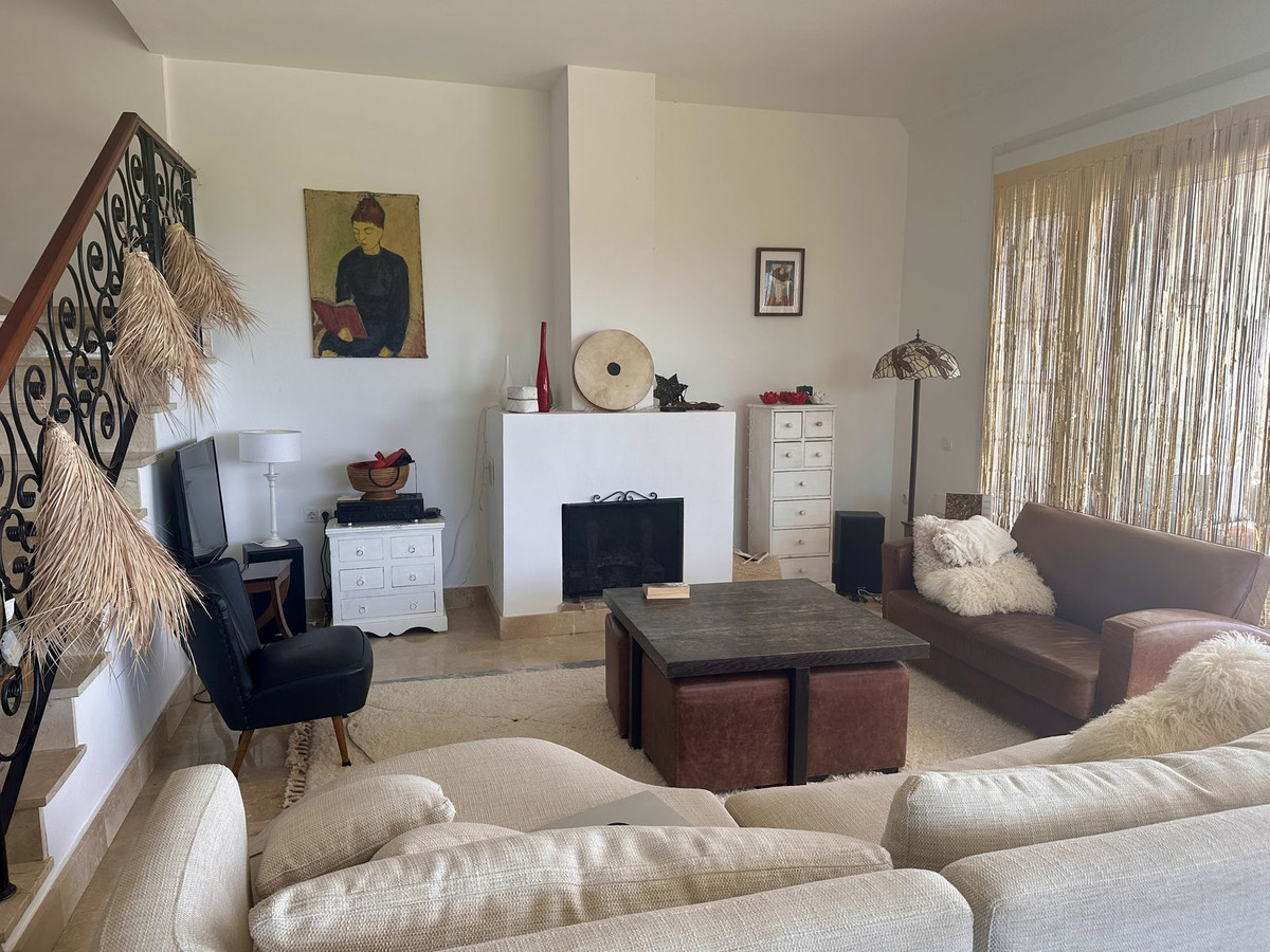 Se vende Adosada de 5 dormitorios en Costa Del Sol, Málaga, España