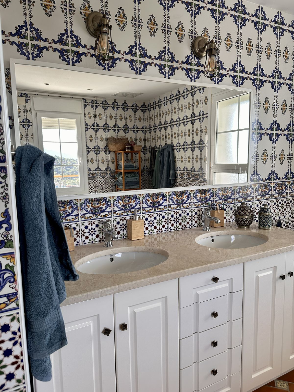Se vende Adosada de 5 dormitorios en Costa Del Sol, Málaga, España