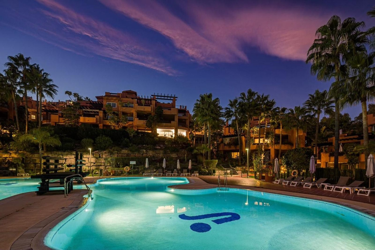 Se vende Apartamento Planta Baja de 4 dormitorios en Costa Del Sol, Málaga, España