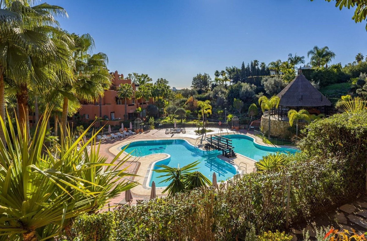 Se vende Apartamento Planta Baja de 4 dormitorios en Costa Del Sol, Málaga, España