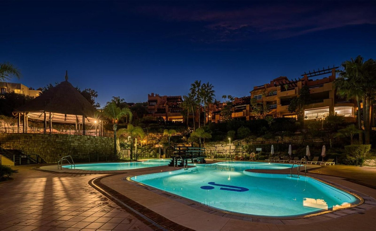 Se vende Apartamento Planta Baja de 4 dormitorios en Costa Del Sol, Málaga, España