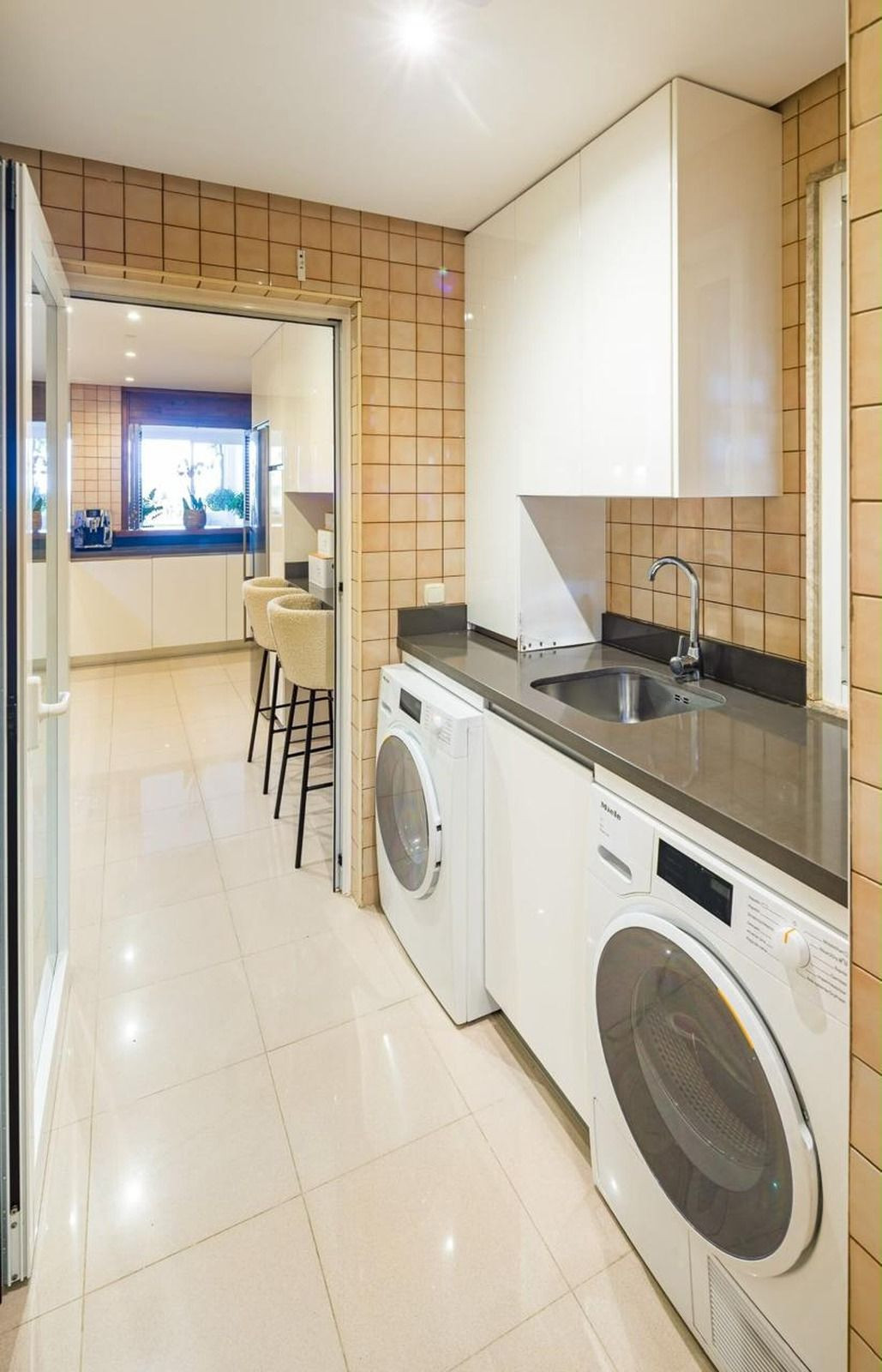 Se vende Apartamento Planta Baja de 4 dormitorios en Costa Del Sol, Málaga, España