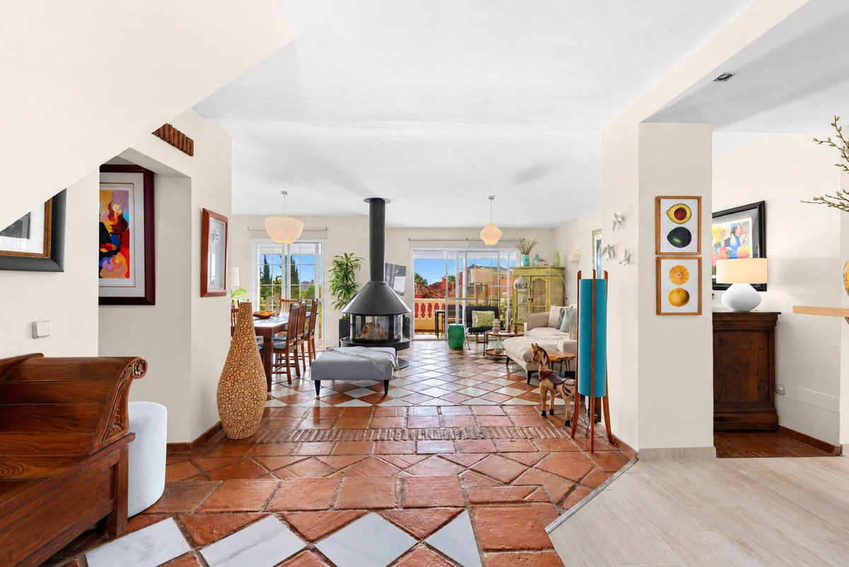 5 Bed Townhouse for sale in Estepona Costa Del Sol, Málaga, Spain