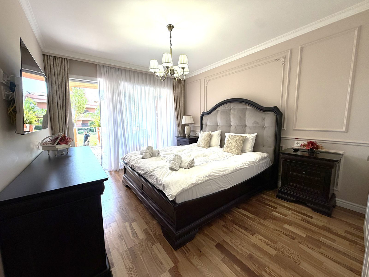 Se vende Apartamento Planta Baja de 2 dormitorios en Costa Del Sol, Málaga, España