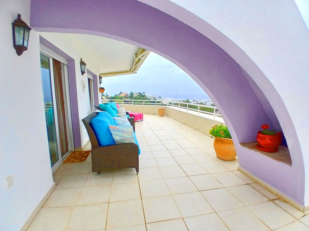3 Bed Apartment for sale in Torrequebrada Costa Del Sol, Málaga, Spain