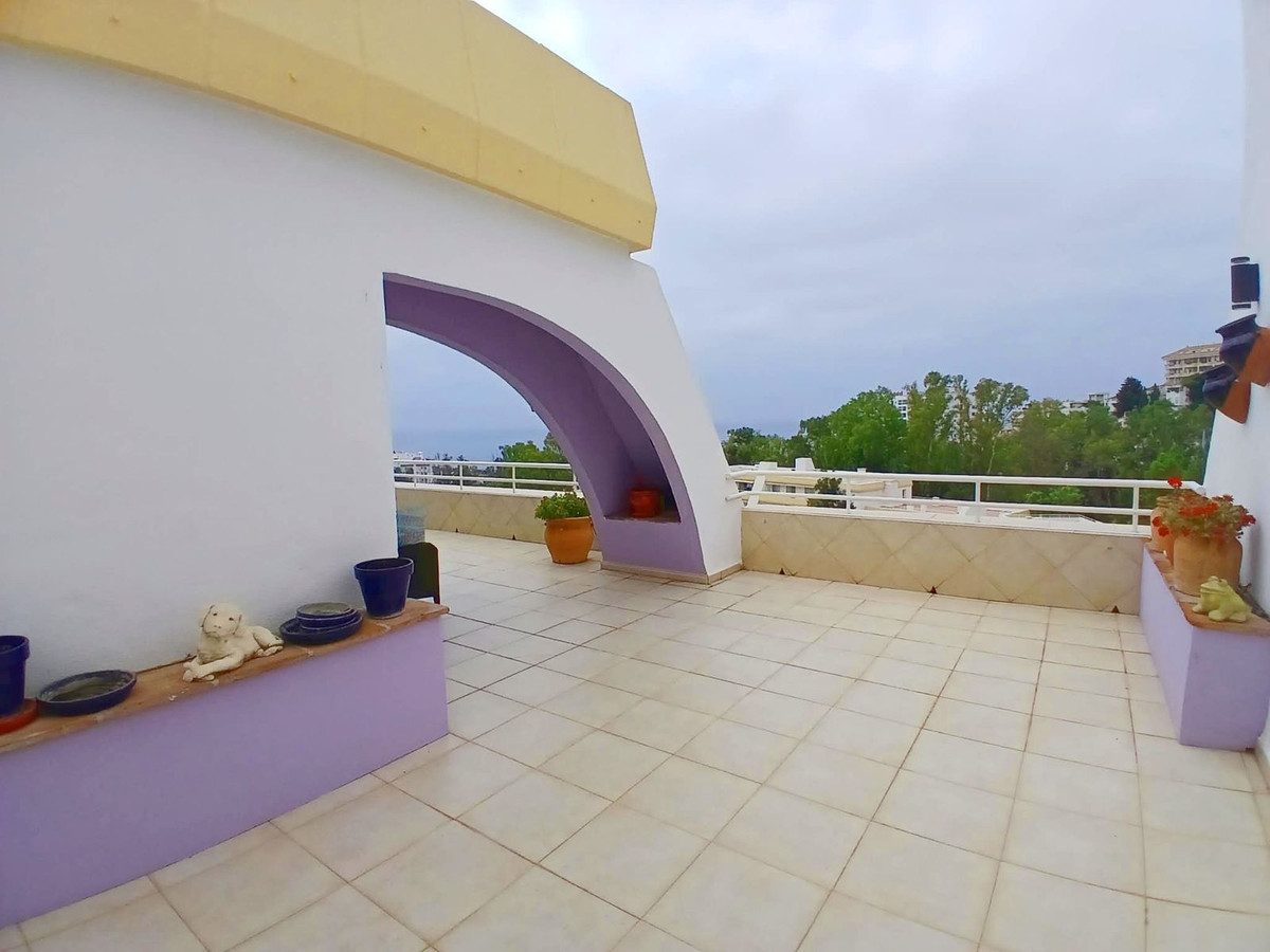 3 Bed Apartment for sale in Torrequebrada Costa Del Sol, Málaga, Spain