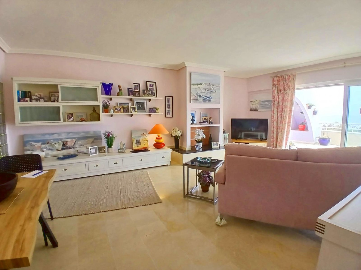 3 Bed Apartment for sale in Torrequebrada Costa Del Sol, Málaga, Spain