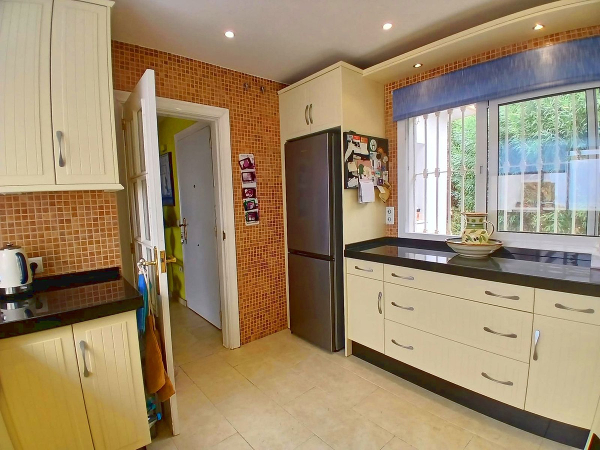 3 Bed Apartment for sale in Torrequebrada Costa Del Sol, Málaga, Spain